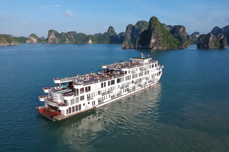 Du thuyền Ambassador 2 ngày 1 đêm