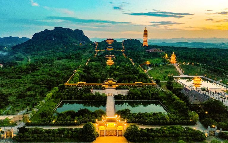 Thăm quan Bái Đính – Tràng An 1 ngày