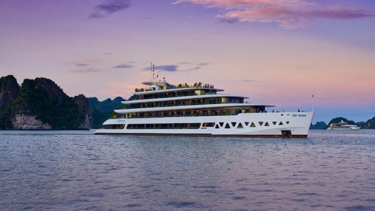 Du thuyền Elite of the Seas 2 ngày 1 đêm