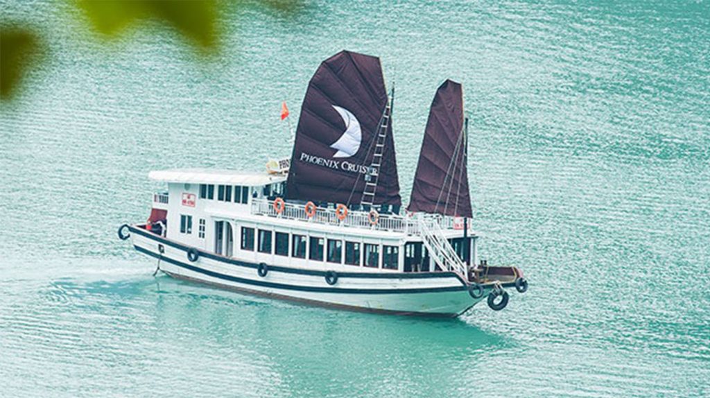 Khám phá Hạ Long 2 ngày 1 đêm trên Du thuyền Phoenix