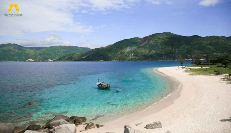 Khám phá Hòn Nưa nửa ngày