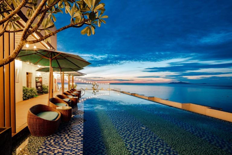 Combo Đà Nẵng 4 sao khách sạn Haian beach hotel & spa