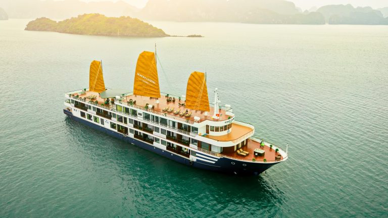 Du thuyền Erina 2 ngày 1 đêm